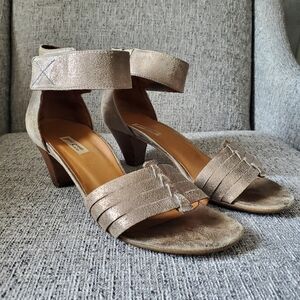 ✅ Paul Green Coco Sandal, Champagne Suede (5.5 UK, 8.0 US)